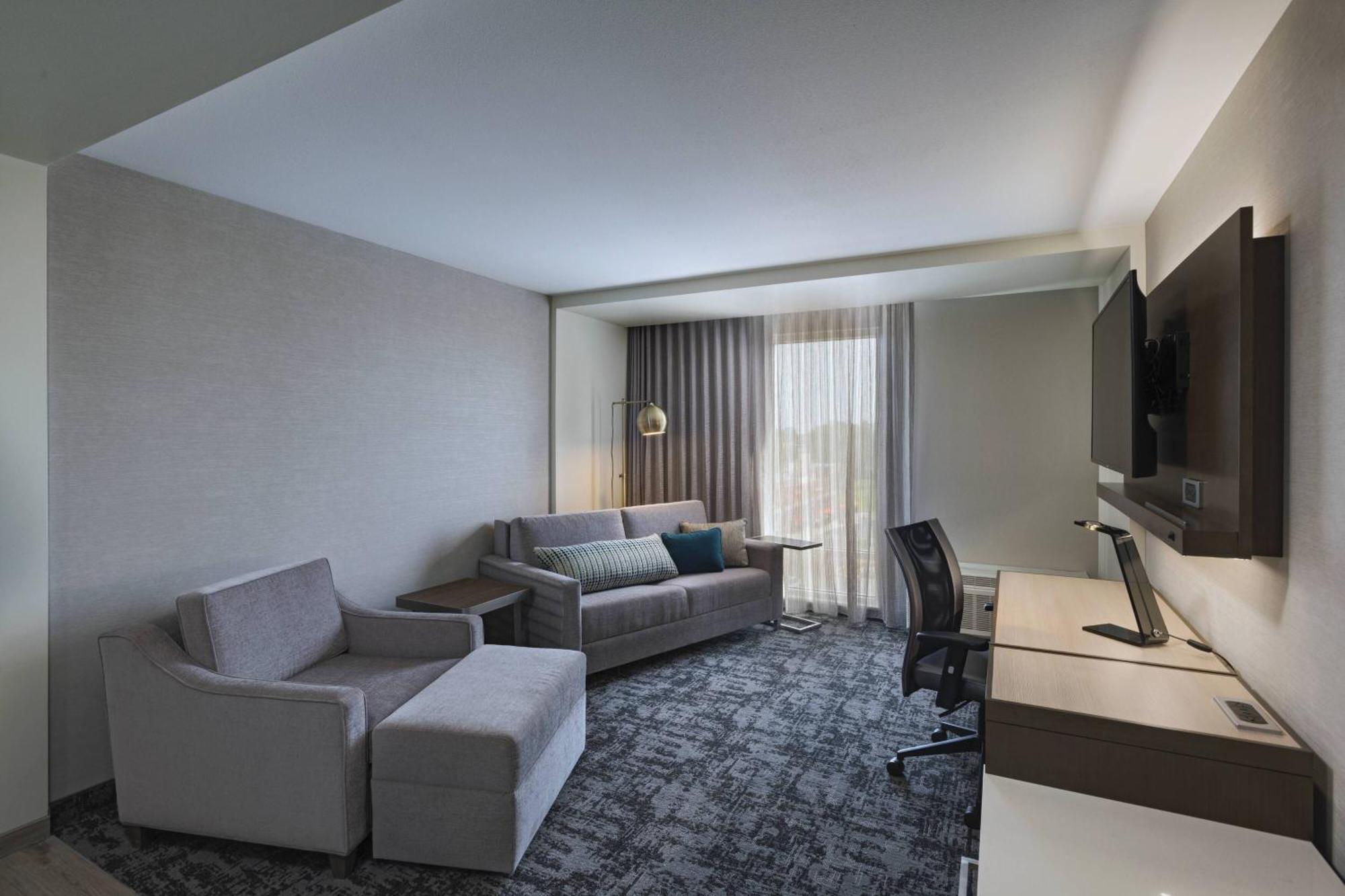 คอร์ตยาร์ด บาย แมริออท เซนต์หลุยส์ เบรนต์วูด Hotel Richmond Heights ภายนอก รูปภาพ