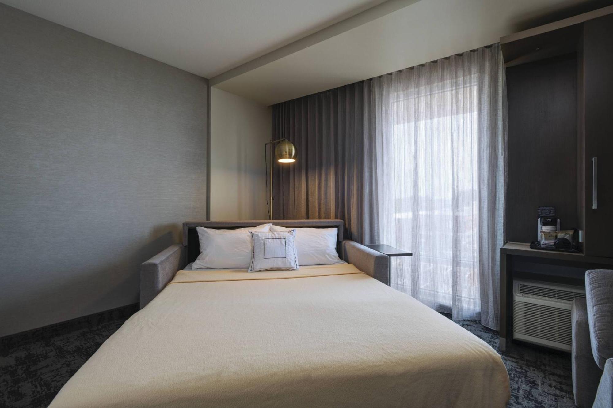 คอร์ตยาร์ด บาย แมริออท เซนต์หลุยส์ เบรนต์วูด Hotel Richmond Heights ภายนอก รูปภาพ
